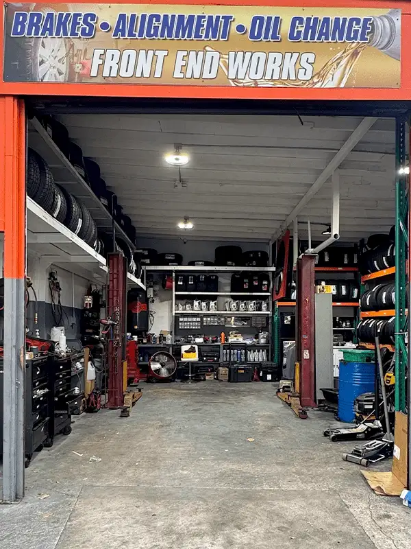 Quick tire repair and express service in Miami - Walk-in tire shop with same day service at Tires King Of Miami 2